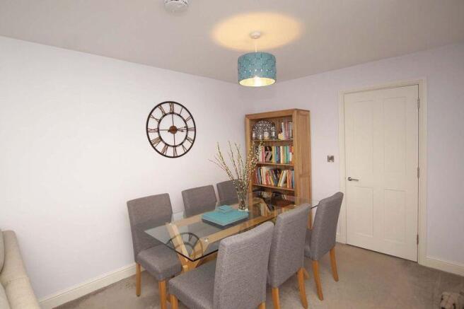 Lounge/Kitchen