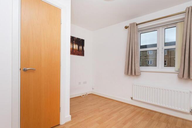 2 bed Apartment for sale Image 8