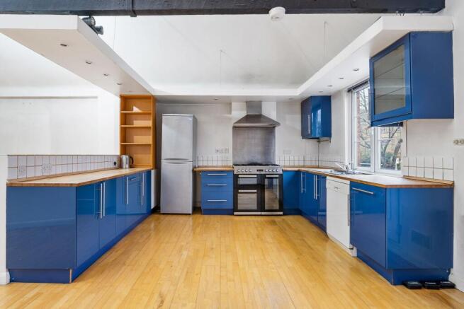 Reception / Kitchen