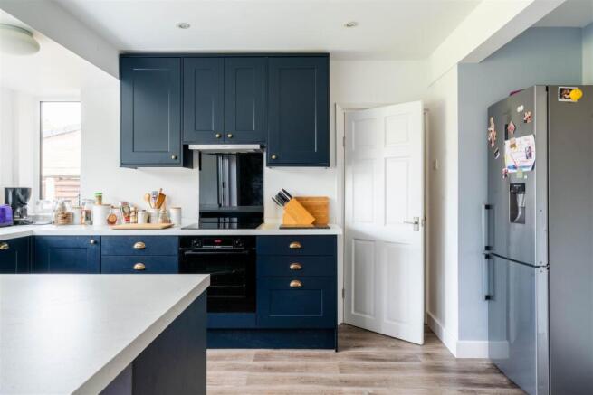 Kitchen-7.jpg