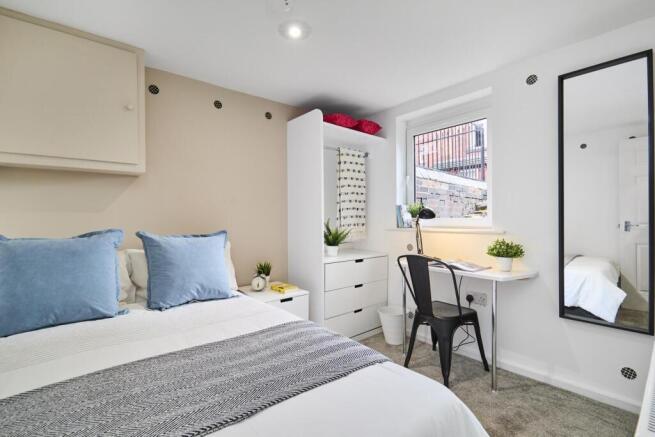 1 bed House Share to rent Image 5