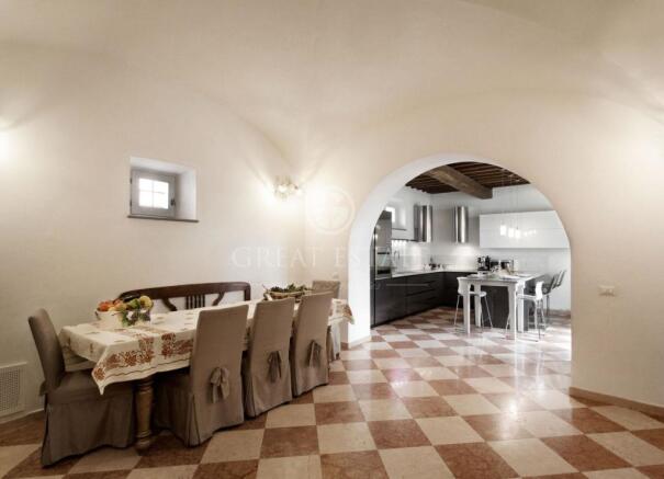 Interno