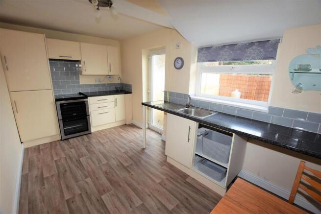 Kitchen/Breakfast Room