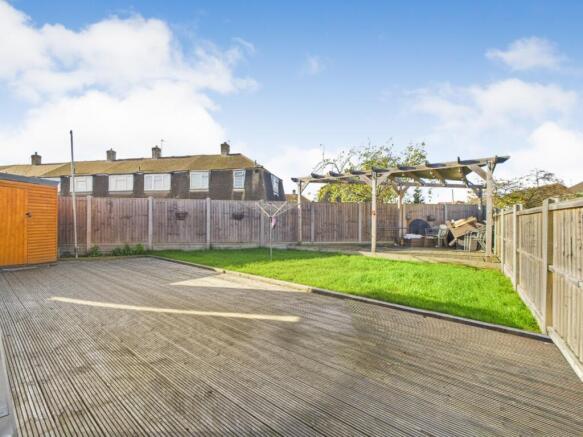 Broxburn Drive, South Ockendon, Essex, RM15 photo 2
