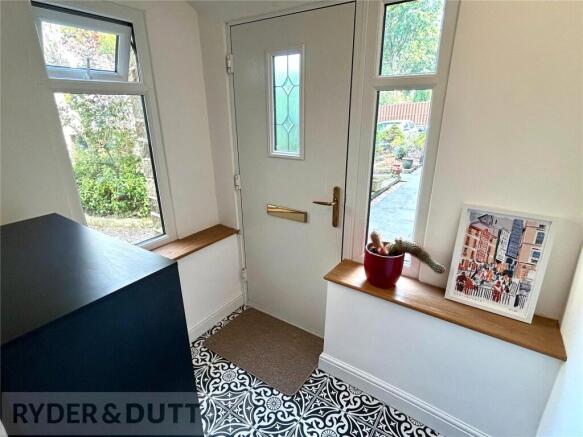3 bed Terraced to rent Image 12