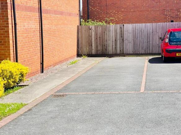 Parking.jpg