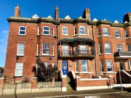 Flat A, 1, Fitzalan Road, Littlehampton BN17 5JL