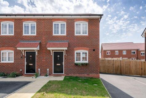 Cypress Close, Macclesfield Cheshire, SK11 0EX