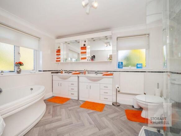 Bedroom 1 En-Suite