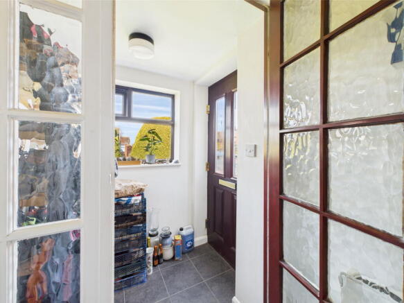 3 bed Semi-Detached Bungalow for sale Image 8