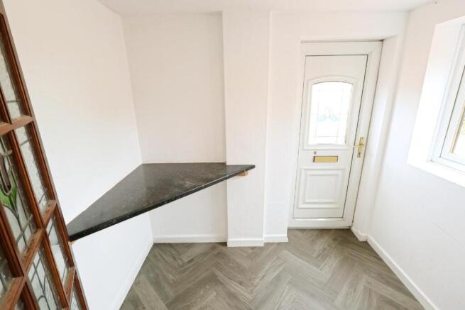 ENTRANCE PORCH