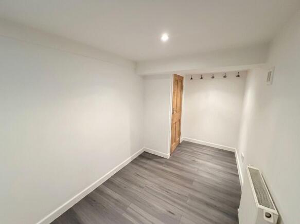2 bed Terraced for sale Image 10