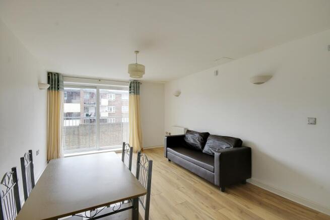 Living Room (3)