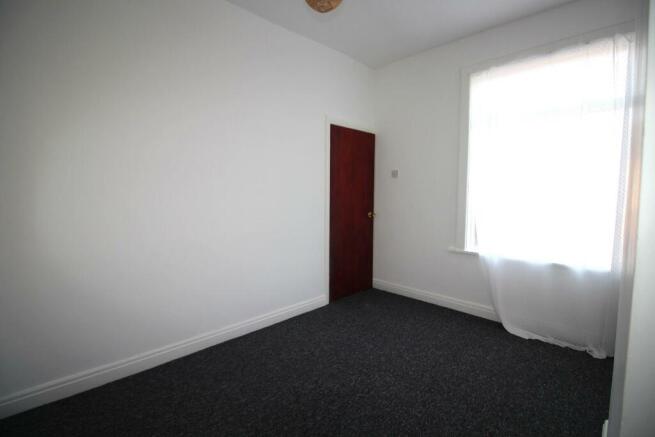 Bedroom 2 -1 .JPG