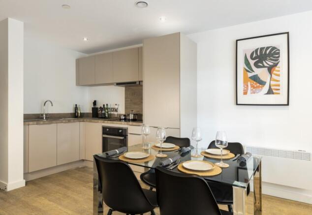 1 bedroom kitchen...