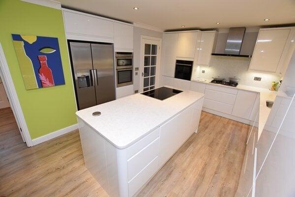 kitchen & breakfast room