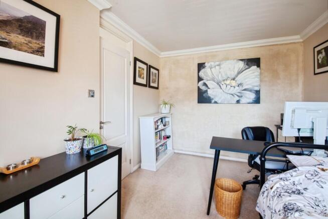 3 bed Semi-Detached for sale Image 11