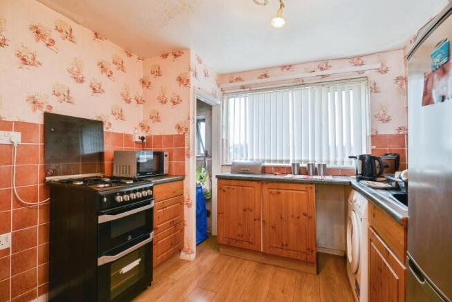 2 bed Maisonette for sale Image 4