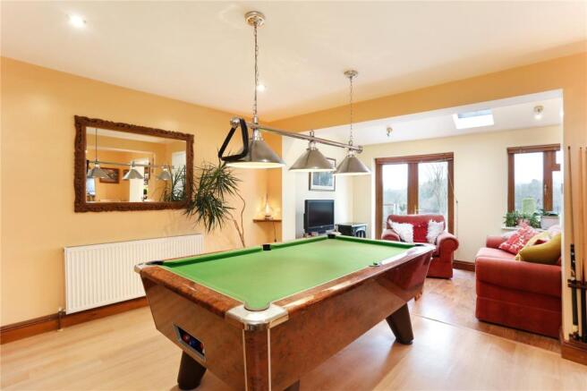 Dining/Family Rm