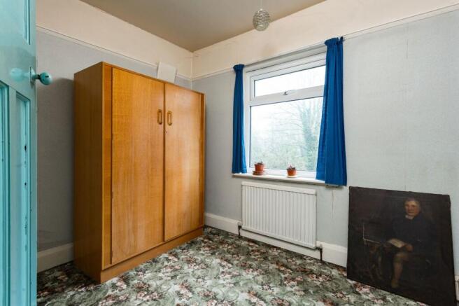 4 bed Semi-Detached for sale Image 10