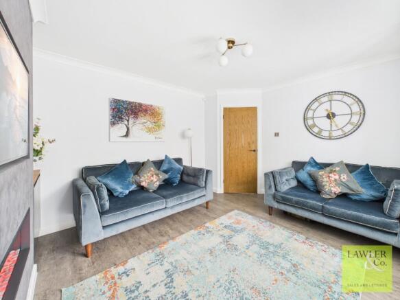 Westwood Avenue, Hyde, Greater Manchester, SK14 3AZ photo 5