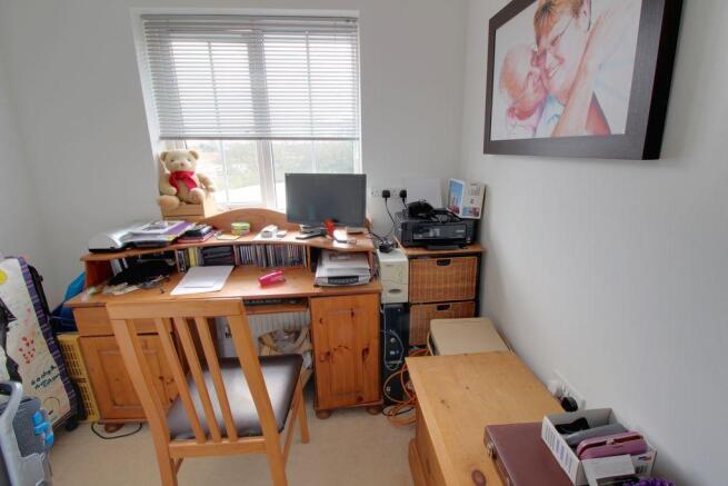 Bedroom 3 (Single)