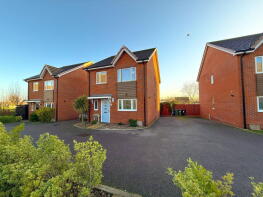 8, Oakthorpe, Hampton Centre, Peterborough PE7 8PJ