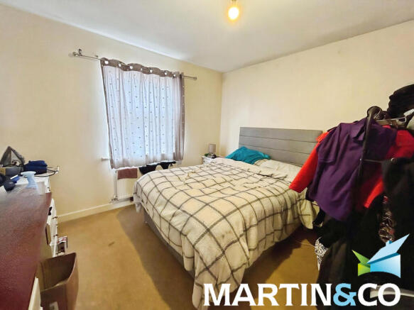 2 bed Apartment for sale Image 6
