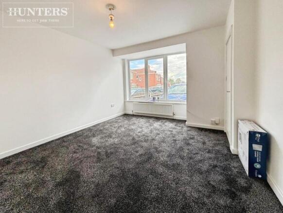 2 bed Semi-Detached to rent Image 6