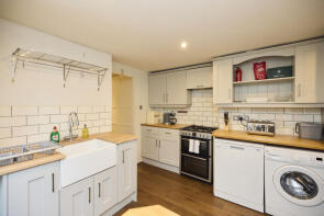 51a, Taybridge Road, London SW11 5PR