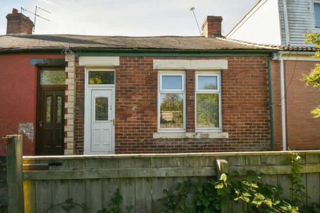 2-bed terraced on York Street, Sunderland, SR3, £40,000