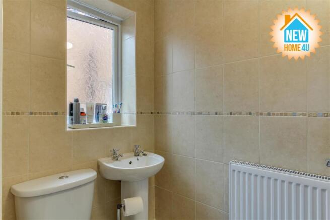 EN-SUITE:
