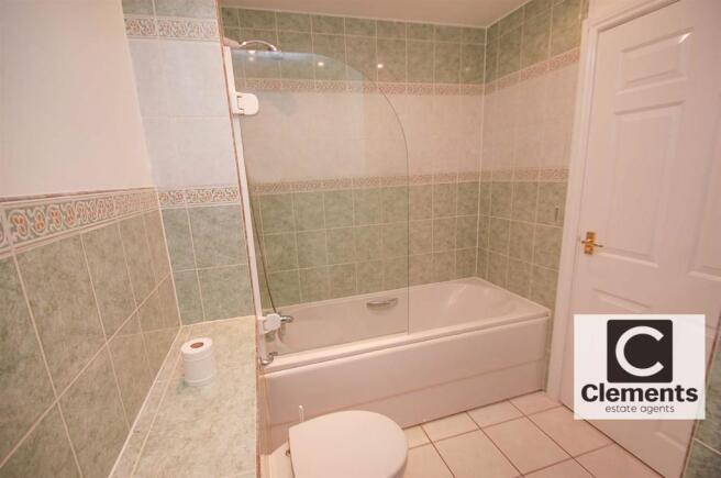 Bathroom.JPG