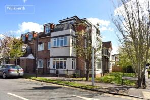 Flat 8, 2c Kings Court, Colborne Way, Worcester Park KT4 8LS