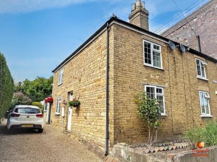 High Street , Little Bytham