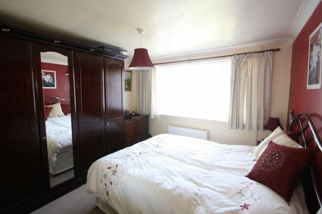 FRONT BEDROOM