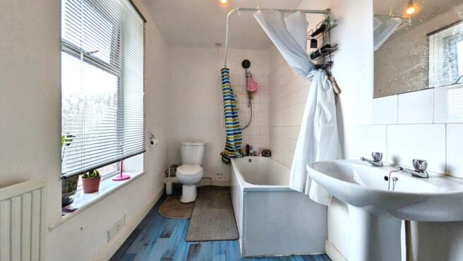 2 bed Terraced for sale Image 9