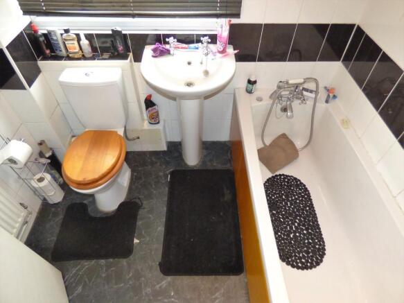 Photo 12