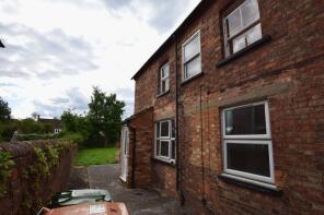 Flat 2, 16, Spenser Road, Bedford MK40 2AZ