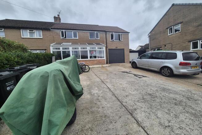 Four bedroom semi-detached house