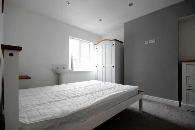 6 bed Terraced for sale Image 11