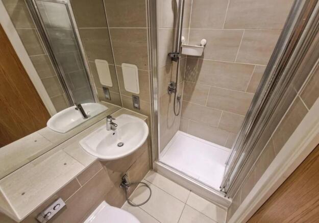 en suite.jpeg