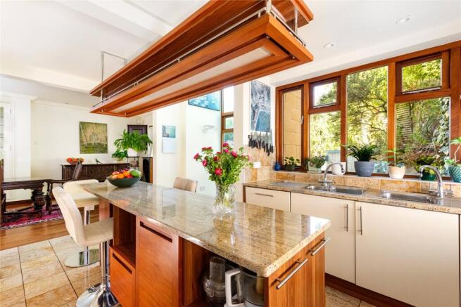 Kitchen/Breakfast