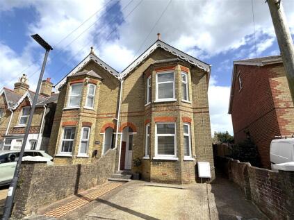 Adelaide Grove, East Cowes