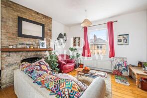 Flat F, 86, Shaftesbury Road, London N19 4QR
