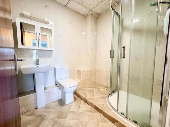 shower room.jpg