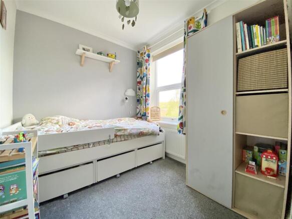 3 bed Semi-Detached for sale Image 12