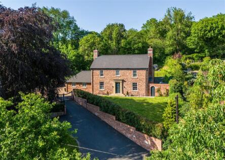 Wayside Lodge, Buildwas Road, Ironbridge, Telford
