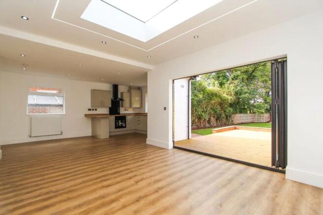 Open Plan Kitchen/Dining/Living Area