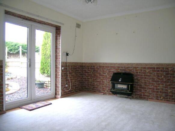 Bedroom 3 / Dining